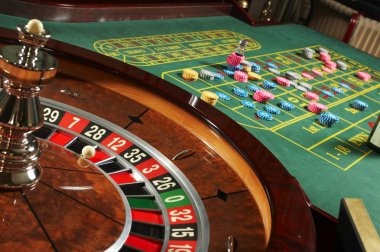 Our kaisar77 mobile app lobby with slot and sportsbook access
